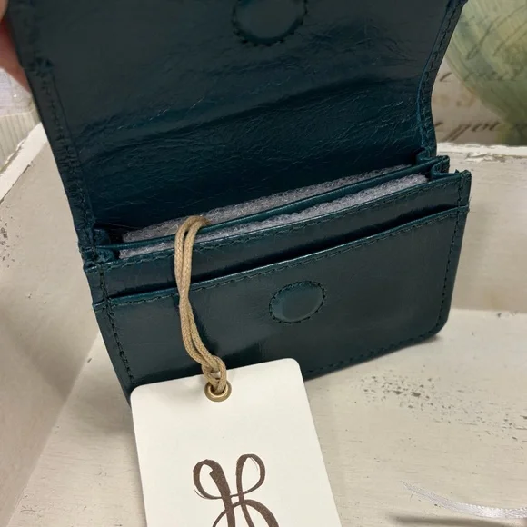 Jill Flap Card Case Hobo - Picture 2 of 2